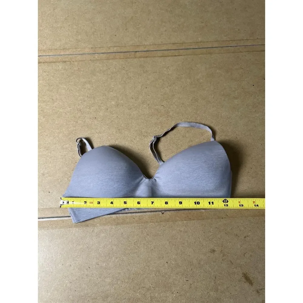 Victoria's Secret Bra Womens 32C Gray T-Shirt Molded Lightly Lined Seamless